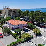 Lilla Apartman