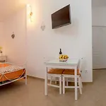 Lilla Baška Voda