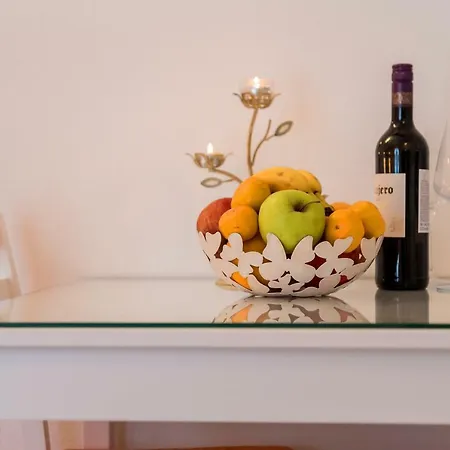 Lilla Apartment Baška Voda
